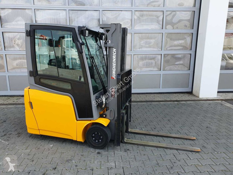 Stivuitor Jungheinrich EFG 215 / Triplex:...