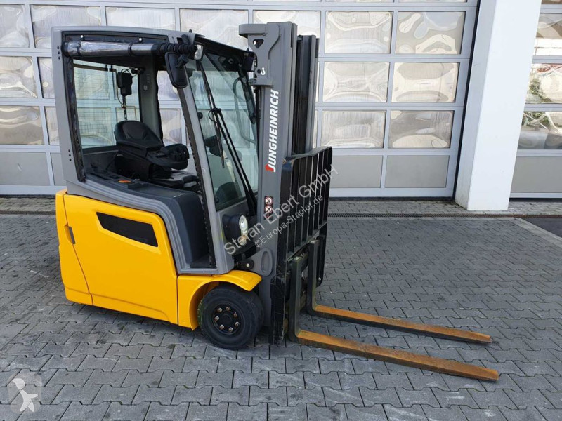 Stivuitor Jungheinrich EFG 215 / Triplex:...
