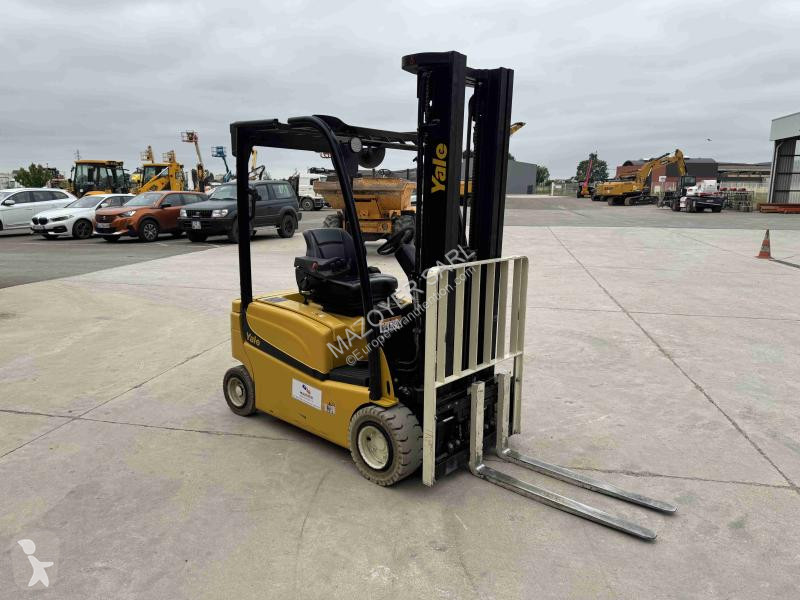Chariot élévateur Yale VF ERP16