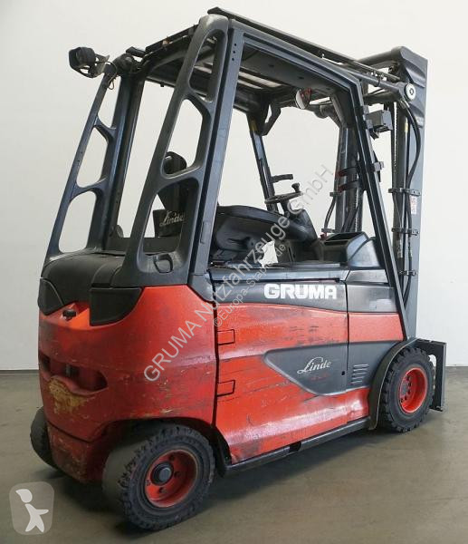 Teleskopický manipulátor Linde E 30/600 H 387