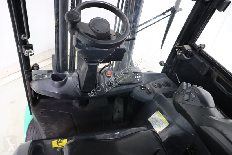 Heftruck Mitsubishi FB30N