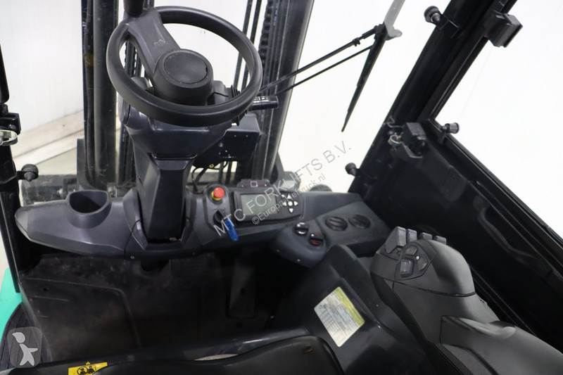 Heftruck Mitsubishi FB30N