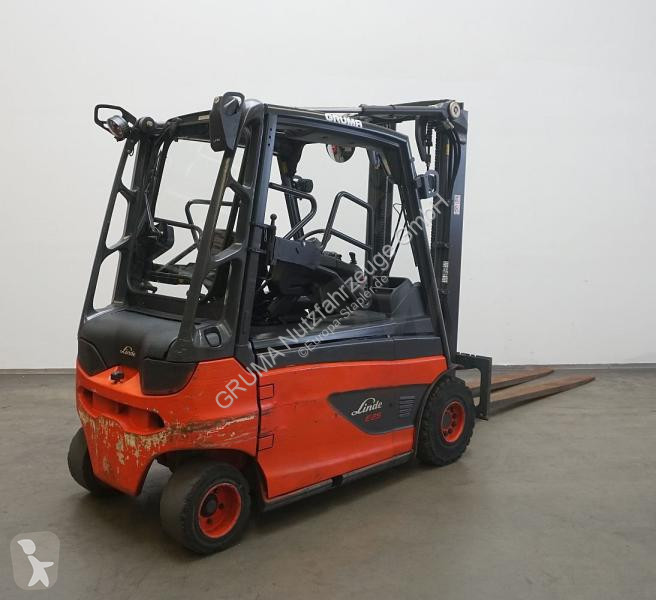Teleskopický manipulátor Linde E 25 L 387