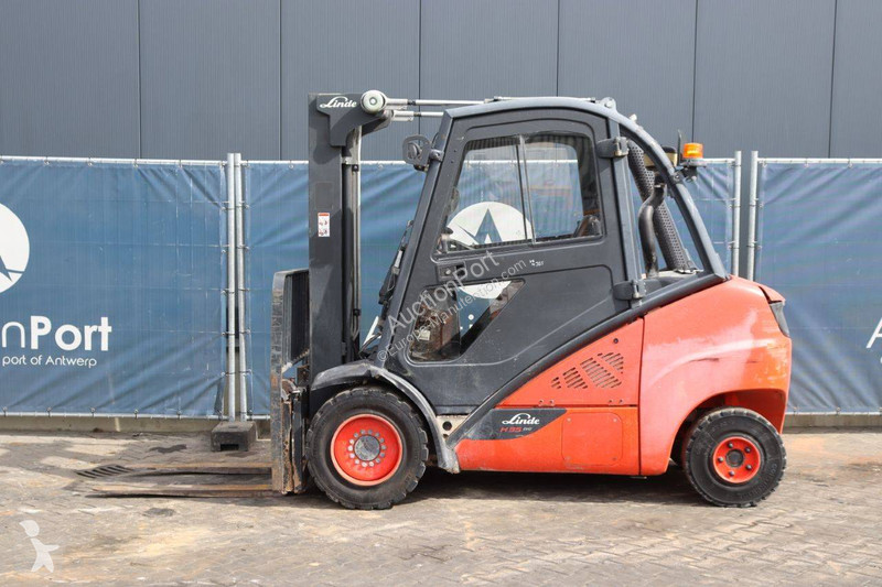 رافعة شوكية Linde H35D