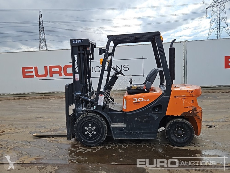 Carrello elevatore  D30GP