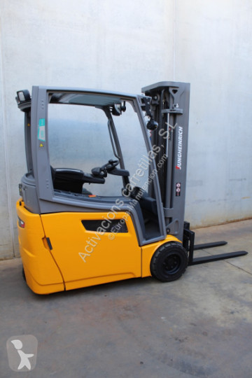 Carrello elevatore elettrico Jungheinrich