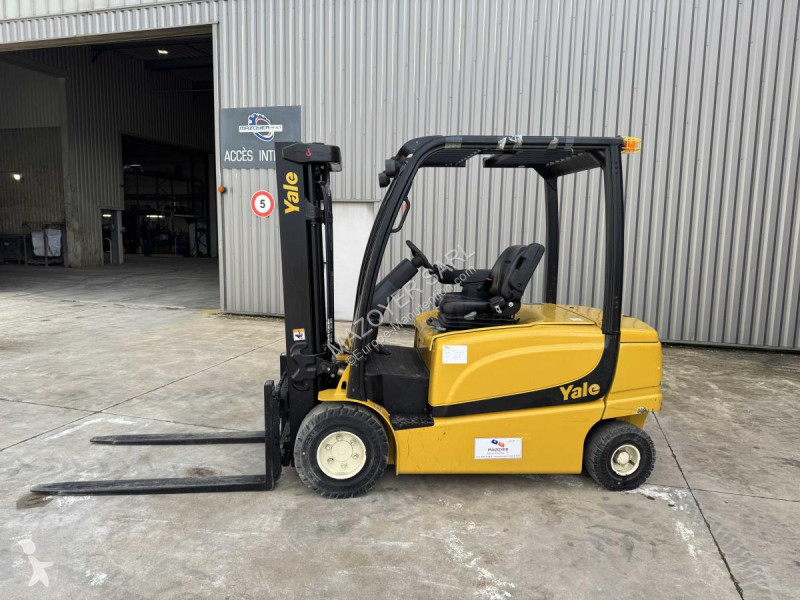 رافعة شوكية Yale  ERP35VL E2145