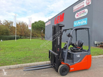 Toyota electric forklift