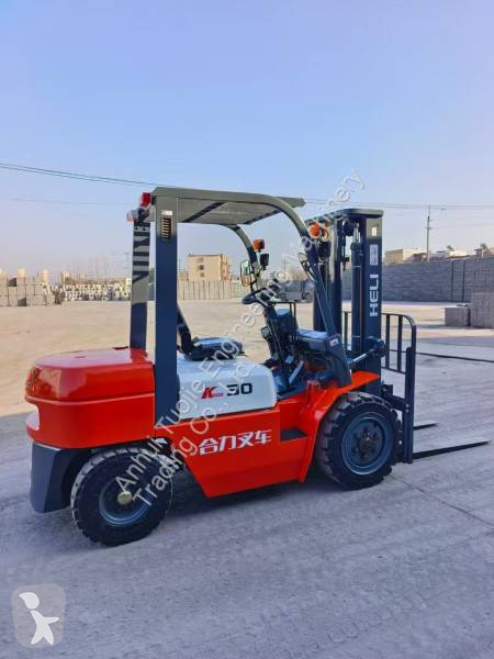 رافعة شوكية Heli 3-Ton