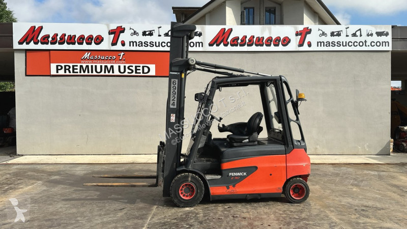 Vysokozdvižný vozík Linde E30L-01