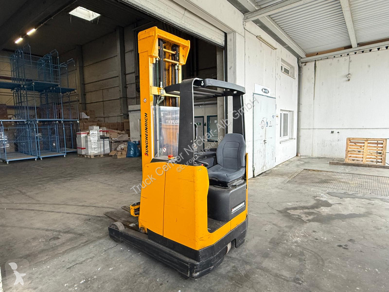 Retrak Jungheinrich   ETV 14 G - 710 DZ Triplex...