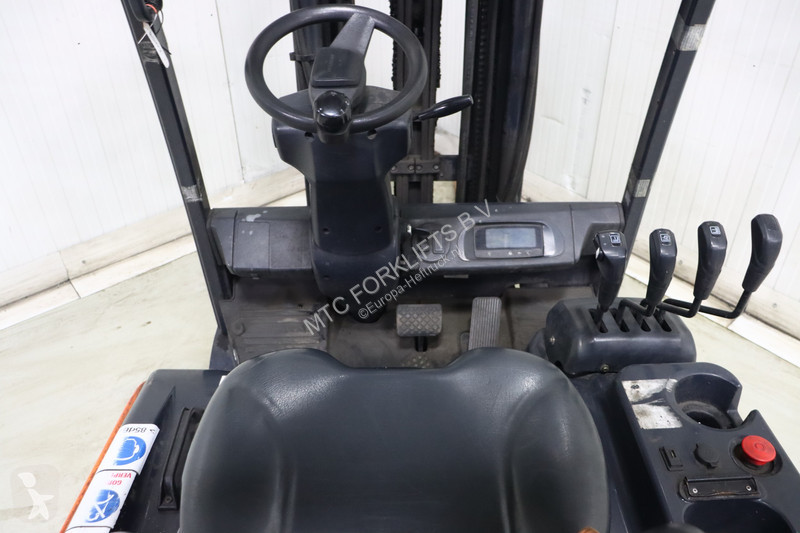رافعة شوكية Doosan B20T-7