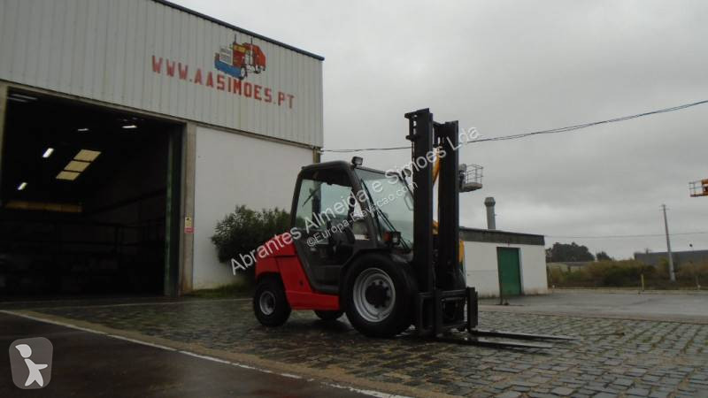 رافعة شوكية Manitou MSI 25