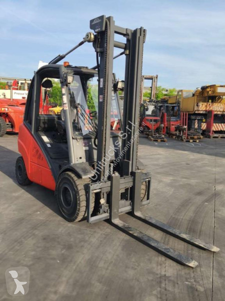 رافعة شوكية Linde H35D-02