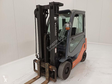 رافعة شوكية غازية Toyota