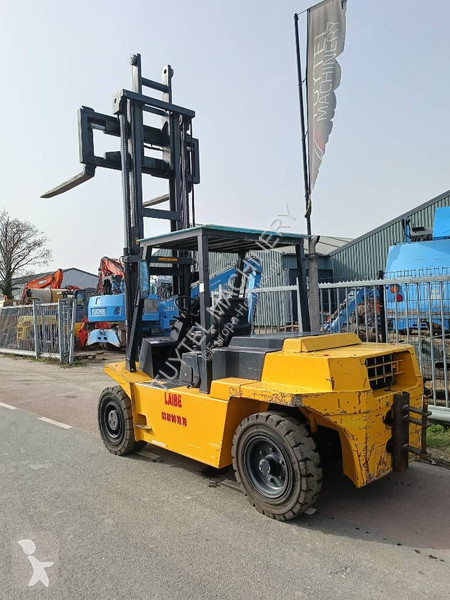 رافعة شوكية OM carrelli DI60C 6 ton heftruck...