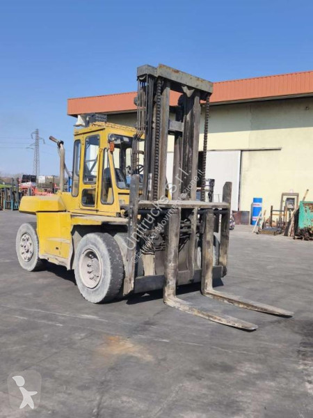 رافعة شوكية Caterpillar DP135