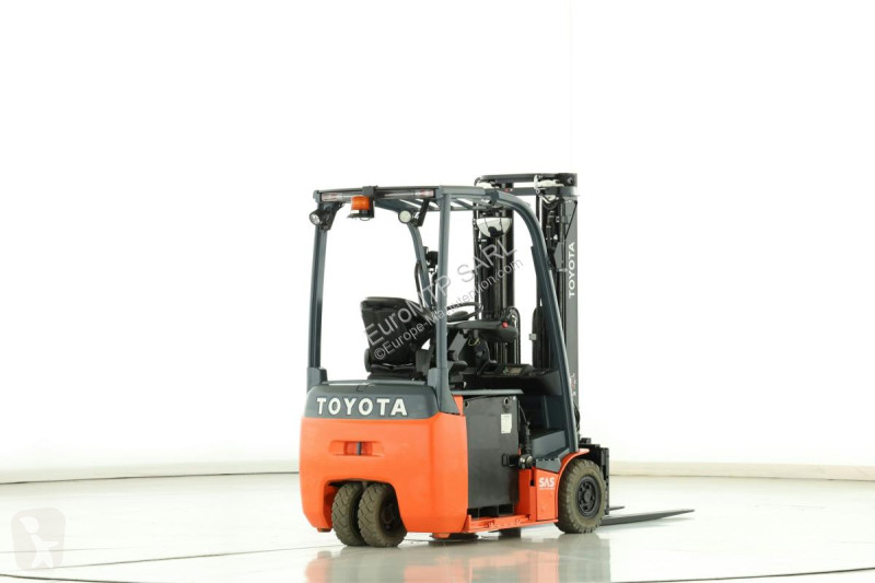رافعة شوكية Toyota  8-FBEK-16-T
