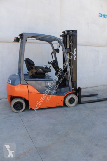 Carretilla eléctrica Toyota