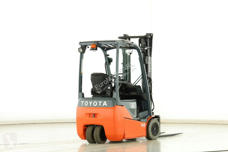 رافعة شوكية Toyota -T