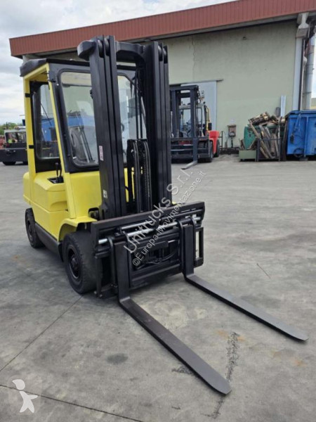 رافعة شوكية Hyster H2.50XM