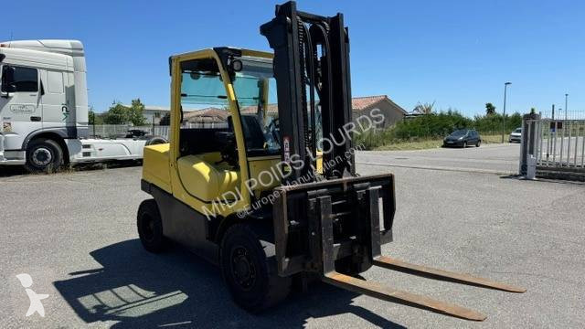 رافعة شوكية Hyster