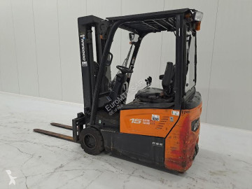 Chariot élévateur électrique Doosan