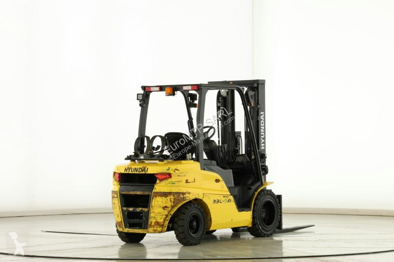 رافعة شوكية Hyundai  33-L-9-A
