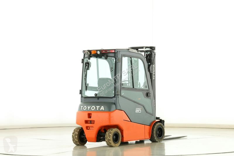 رافعة شوكية Toyota