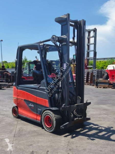 رافعة شوكية Linde E30HL-01/600