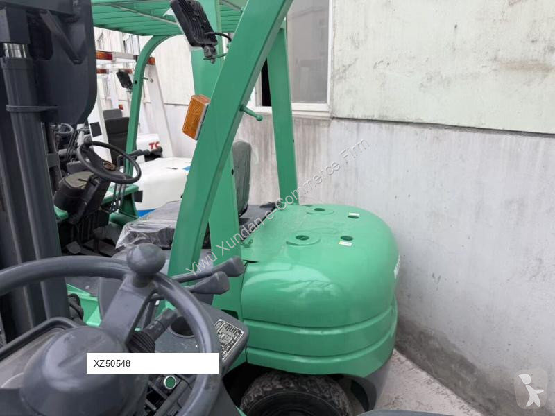 رافعة شوكية Mitsubishi FD30