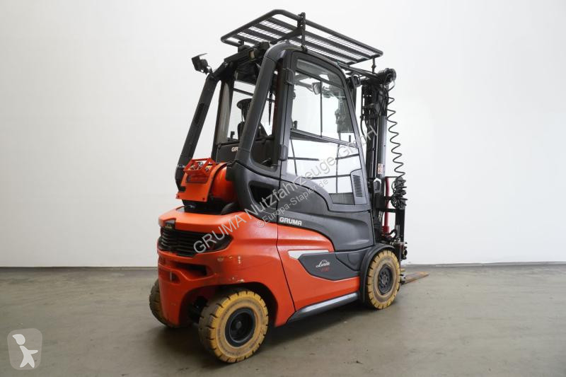 رافعة شوكية Linde 1202