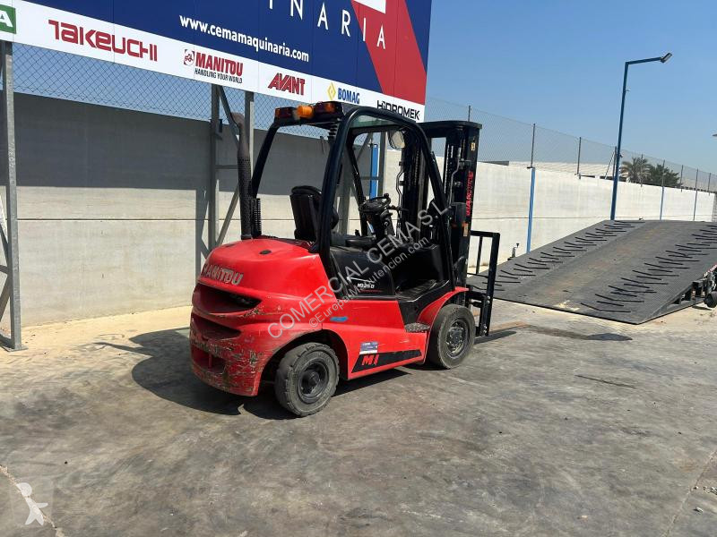 رافعة شوكية Manitou  MI25D