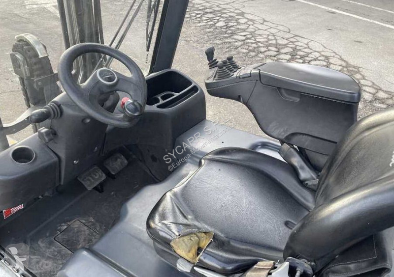 Carrello elevatore Linde E16
