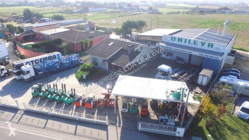رافعة شوكية Desta