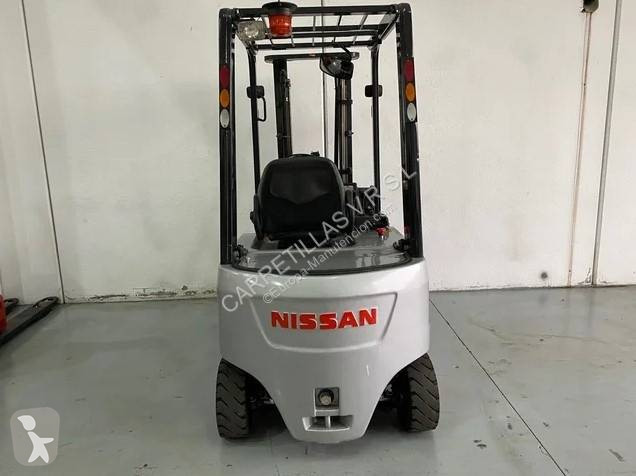 رافعة شوكية Nissan