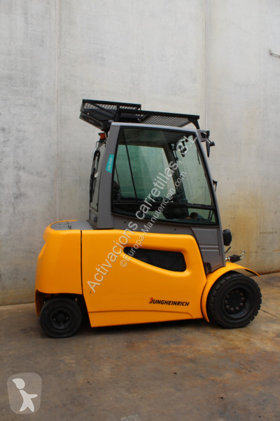 رافعة شوكية Jungheinrich 500 ZT