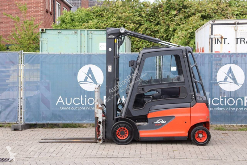 Stivuitor Linde E25