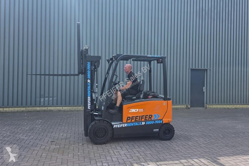 رافعة شوكية Doosan B30X-7 Plus Electric, 3 Tons...