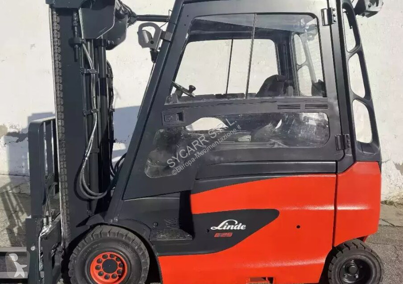 Vysokozdvižný vozík Linde E25