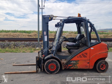 Empilhador elevador Linde