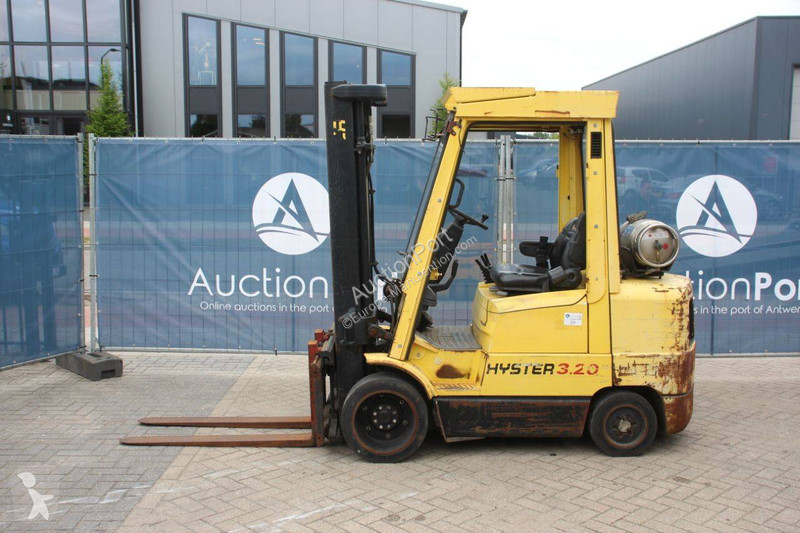Teleskopický manipulátor Hyster S3.20XM