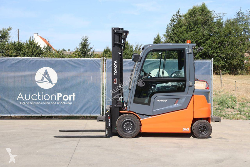 Vysokozdvižný vozík Toyota 9FBM30T
