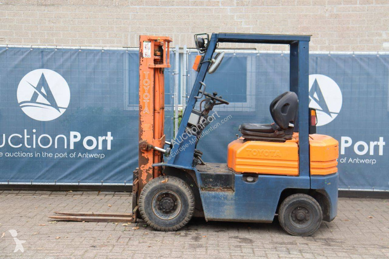 Chariot élévateur Toyota 02-5FD 15