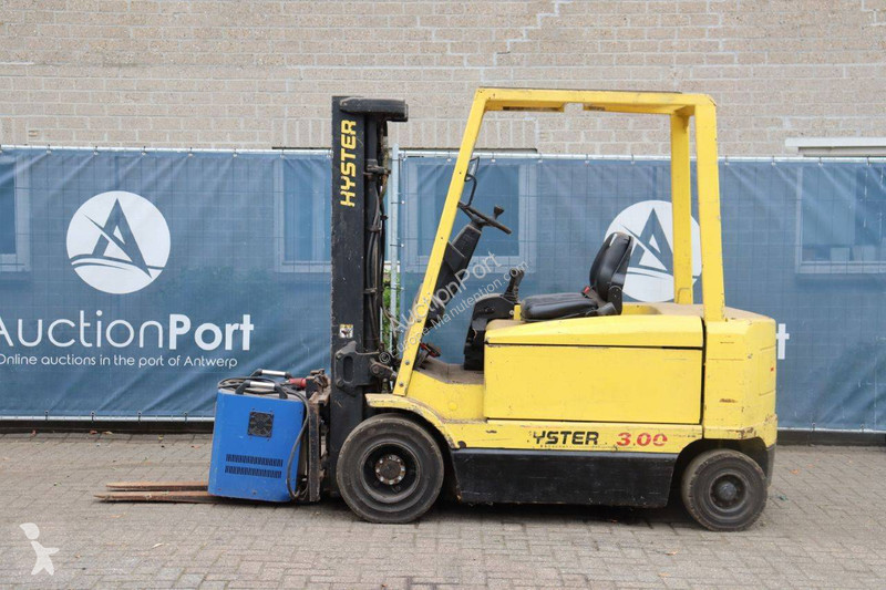 Автопогрузчик Hyster J3.00XM