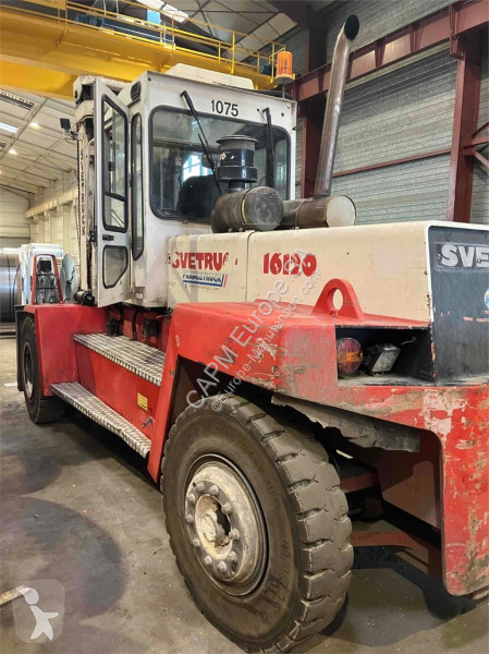 Chariot élévateur Svetruck 1612038