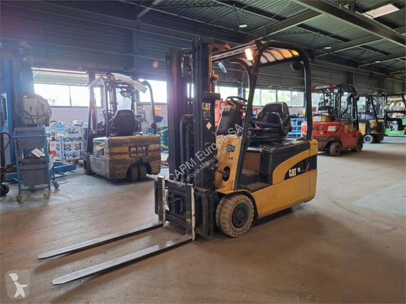 Chariot élévateur Caterpillar EP18NT