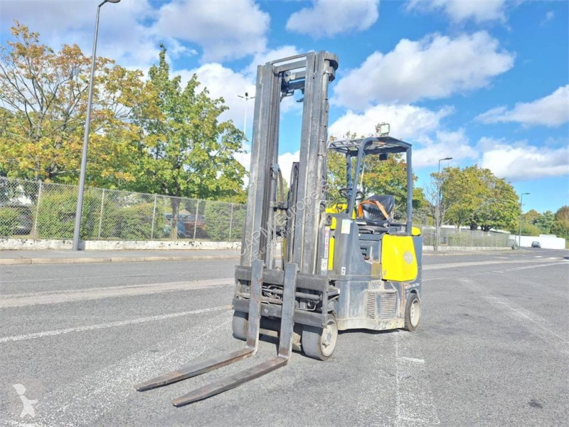 Chariot élévateur  20SE
