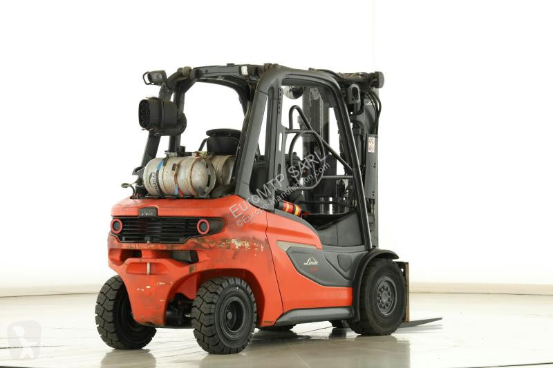 Chariot élévateur Linde T-01