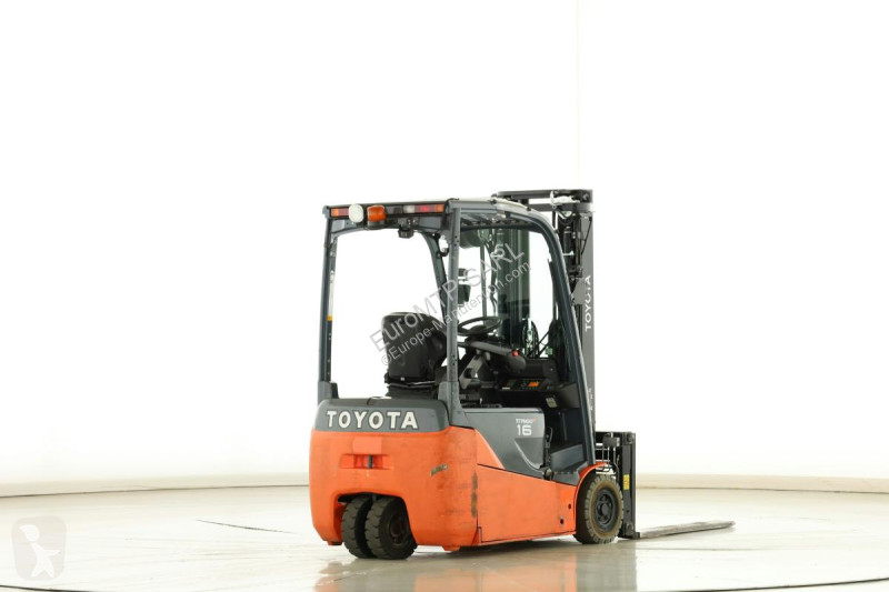 Навантажувач вилковий Toyota  8-FBE-16-T